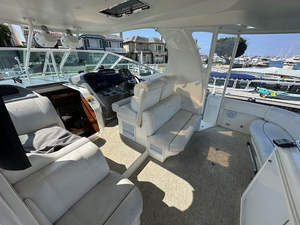 Yate a motor Cruiser 405 Express de 2005 - Product Image 4