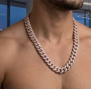 Collier cubain glacé de qualité supérieure avec des pierres de moissanite brillantes, fermoir personnalisé et style hip-hop audacieux - Product Image 1