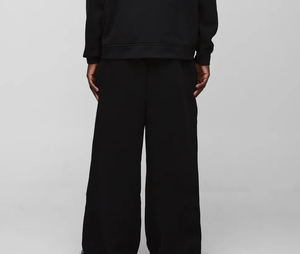 Pantalon de survêtement en coton noir pour homme, taille élastique, logo brodé sur la jambe gauche, style décontracté, idéal pour l'automne - Product Image 6