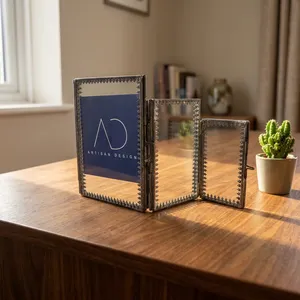 ARTISAN DESIGN Ensemble de cadres photo pliants décoratifs en métal avec panneaux en verre, présentoir multi-photos autoportant pour la maison - Product Image 1