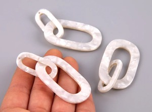 Resin Earring Women Resin Hoop Earrings for Gift Party Product Wear Fashion Jewelry Resin Earrings - Product Image 3