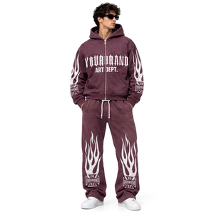 Ensemble de survêtement en molleton de coton épais personnalisé pour homme, avec sweat à capuche et pantalon de survêtement surdimensionnés imprimés, et motif graphique à lettres audacieuses - Product Image 6