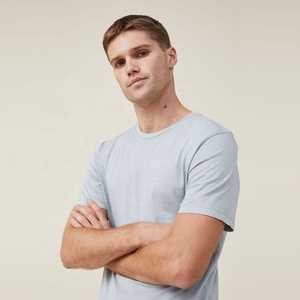 T-shirt à logo haute qualité 100% coton avec logo personnalisé t-shirts surdimensionnés à col rond coupe ajustée pour hommes vente en gros - Product Image 4