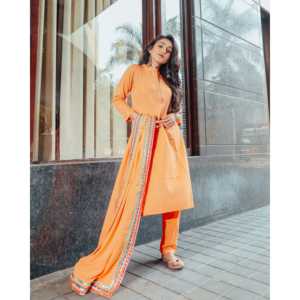 Conjunto de Traje de Crepé Talla XS para Mujer, Color Peach Real - Product Image 6