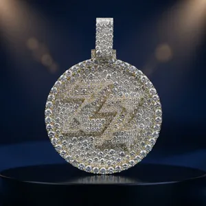 Pendentif personnalisé en or massif avec diamant de laboratoire rond, couleur D, style Hip Hop, breloque de luxe pour homme, design entièrement serti de diamants - Product Image 2