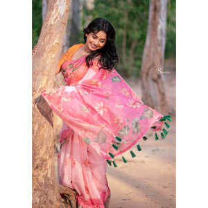 Sari en coton Chanderi rose bébé imprimé Pichwai avec bordure tissée en zari, vêtements indiens et pakistanais - Product Image 4