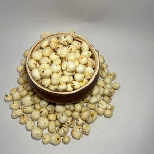 Nueces Makhana Orgánicas Tostadas y Saborizadas con Sal del Himalaya y Pimienta 4-5 Suta, Bajo Índice Glicémico, Snack Saludable Hecho en India - Product Image 1