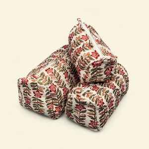 ชุดกระเป๋าเครื่องสำอางพิมพ์ลายบล็อกด้วยมือแบบอาร์ติซาน 3 ชิ้น กันน้ำ ผ้าฝ้ายควิลท์ สำหรับใส่เครื่องสำอางและเครื่องประดับ จากผู้ผลิต - Product Image 1