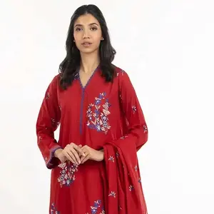 New Arrival Cotton Fabric Women Silk Blend Kurta Pant Dupatta Set Floral Embroidered Pure Cotton Kurta with Trousers & Dupatta