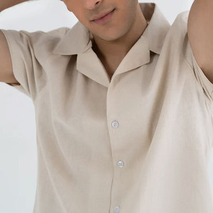 Conjunto de Dos Piezas Premium para Hombre REVIBE INDUSTRY, Camisa con Cuello Campero 100% Algodón y Pantalones de Corte Relajado, Atuendo Casual de Verano - Product Image 6