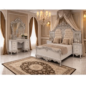 Lit capitonné de style californien King Size en finition argentée, ensemble de lit sculpté à la main avec commode, meubles de chambre à coucher de style antique, Royaume-Uni - Product Image 1