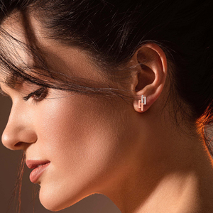 Boucles d'oreilles clous en or rose plaqué, diamants ronds taille brillant cultivés en laboratoire, design minimaliste, bijoux pour femme au quotidien - Product Image 2