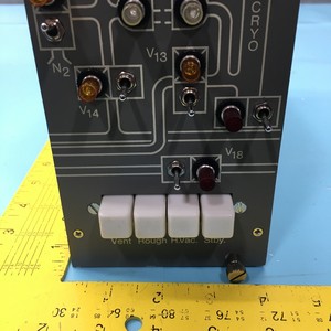 Système d'aspiration de station finale Varian 106527001 - Équipements et pièces semi-conducteurs d'occasion de renommée mondiale - Product Image 6