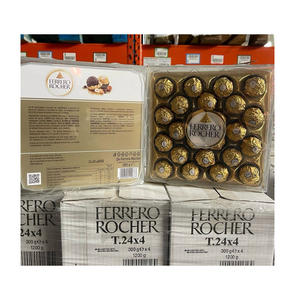 Vente en gros de boîtes de 16 pièces de la collection classique Ferrero Rocher T16 dans des cartons maîtres de 24 paquets pour les acheteurs en gros de bonbons - Product Image 1