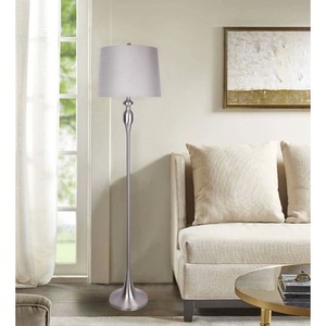 Lampe sur pied vintage en laiton antique avec abat-jour en tissu classique pour intérieurs élégants - Product Image 5