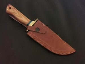 Cuchillo Bowie de Caza, Acero de Damasco, Mango de Madera de Olivo, Borde Parcialmente Dentado, Herramienta Multifuncional para Campismo al Aire Libre, Ligero - Product Image 5