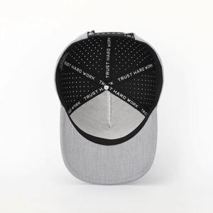 Casquette de baseball personnalisée pour homme, 5 panneaux, gris chiné, perforée au laser, avec logo en patch PVC caoutchouc, imperméable - Product Image 6