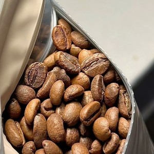 เมล็ดกาแฟโรบัสต้าเวียดนาม S16 คั่วบด บรรจุภัณฑ์ฉลากส่วนตัว สำหรับผู้นำเข้ากาแฟระหว่างประเทศ - Product Image 2