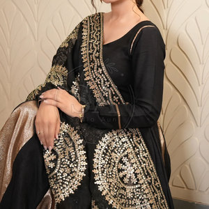 Robe de mariée élégante pour femme avec dupatta, style magnifique, robe de mariée de qualité supérieure - Product Image 3