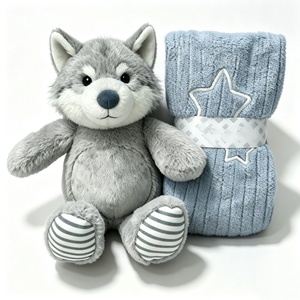 Cadeau de bienvenue personnalisé pour nouveau-né, cadeau de naissance unisexe, panier cadeau pour chambre d'enfant, peluche et couverture de confort pour bébé, cadeau en peluche pour la fête prénatale - Product Image 1