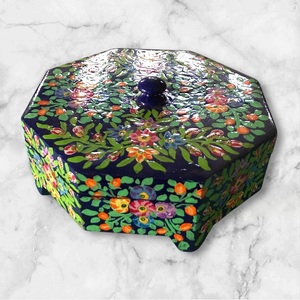 Boîte de rangement hexagonale florale faite à la main en carton de coton imprimé, organisateur décoratif pour la maison, le bureau ou comme cadeau - Product Image 3