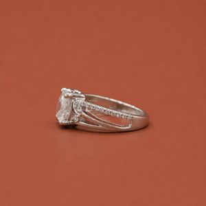 <b>Oval</b> & Round Cut <b>Moissanite</b> Diamond Prong Setting Elegant Occasion Flower <b>Ring</b> For Women’s - Product Image 2