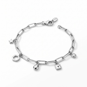 Pulsera de Oro Rosa de 18K con Colgante de Corazón y Luna de Cristal para Mujer, Joyería Romántica para Uso Diario - Product Image 3