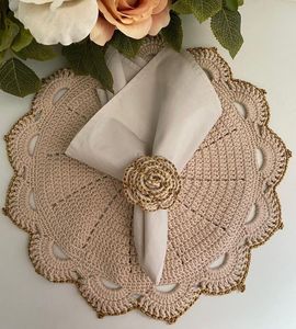 แหวนรองผ้าเช็ดปากถักโครเชต์ลายดอกไม้ประณีต งานแฮนด์เมด ตกแต่งโต๊ะสำหรับงานแต่งงาน งานเลี้ยง สไตล์วินเทจสุดหรู - Product Image 5