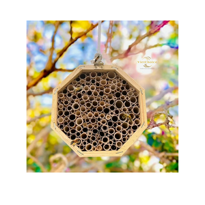 Casa para Abejas de Madera VietChoice, Hexagonal, Colgante, Hábitat de Bambú para Polinizadores, Uso en Jardín Exterior - Product Image 6