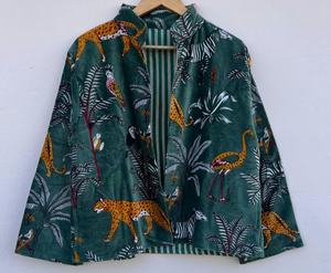 Veste en coton matelassée réversible, respirante, écologique, coupe-vent, à séchage rapide, en velours marron brodé Suzani - Product Image 1