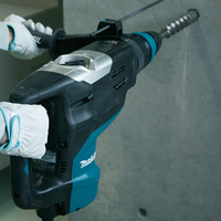 MAKITAs HR5212C/HR5202C Bohrhammer 52mm Hochleistungs-Kabelgebundener Bohrhammer für Betonbohrungen & -meißelarbeiten