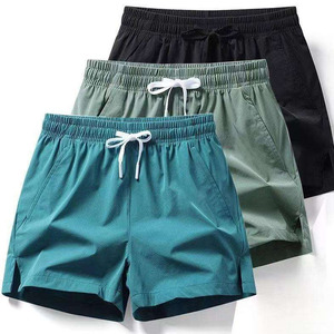 Pantalones cortos deportivos de élite. Diseño moderno con bloques de color. Tela transpirable. y bolsillos laterales profundos para sesiones de entrenamiento activo. - Product Image 3