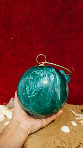 กระเป๋าคลัทช์ทรงกลมเรซิ่นสีเขียวอมฟ้า งานแฮนด์เมด พร้อมห่วงจับสีทอง หรูหรา เหมาะสำหรับงานกลางคืน งานปาร์ตี้ และงานแต่งงานสำหรับผู้หญิง - Product Image 5