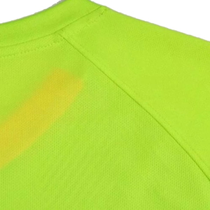 Ensemble de maillots de football personnalisés pour hommes, imprimé géométrique vert néon, manches courtes, tissu respirant, coupe athlétique, tenue d'été pour équipe - Product Image 3