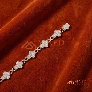 สร้อยข้อมือโซ่เส้นเล็กประดับมอสซาไนต์สีโรสโกลด์ สไตล์แมนฮัตตัน นิวยอร์ก แฟชั่นสำหรับใส่ทุกวัน งานปาร์ตี้ งานแต่งงาน ของขวัญ - Product Image 3