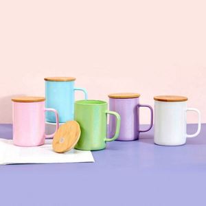 Taza de Vidrio Grande de 17 oz con Pintura Arcoíris y Transferencia Térmica, con Tapa de Bambú - Product Image 2