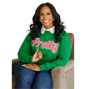 Sudadera AKA Pink Green Pretty Chenille para Mujer, Sudadera Premium con Cuello Redondo y Letras Griegas Bordadas - Product Image 1