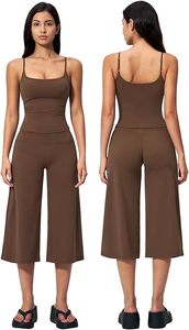 Pink Seamless Sports Bra and Culotte Set Women Yoga Workout Activewear Halter <b>Crop</b> <b>Top</b> High Waist Cropped Pants - Product Image 3