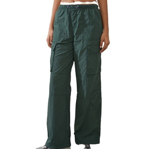 Pantalones Cargo de Mujer, Diseño Nuevo, para Verano, Cintura Elástica, Múltiples Bolsillos, Cordón Ajustable, Corte Regular, Ligeros - Product Image 1