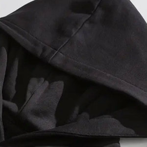 Sudaderas con Capucha de Invierno a la Moda con Estampado en Relieve, Corte Regular, 100% Algodón Ecológico para un Estilo Urbano Diario - Product Image 3