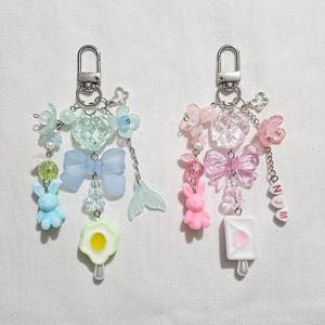 MD Handicrafts Classic Eco-Friendly Handmade Beaded <b>Keychain</b> with <b>Customized</b> Circle Design - Product Image 5