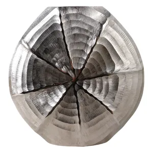 Handmade Metal Tabletop Vase Minimalist Design <b>Tree</b> Ring Pattern Decorative <b>Flower</b> Vase for Interior Designers - Product Image 5