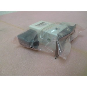 Régulateur AMAT 3870-02053 à pression, taille de port 1/4 - Équipements et pièces semi-conductrices d'occasion fiables à l'échelle mondiale - Product Image 3