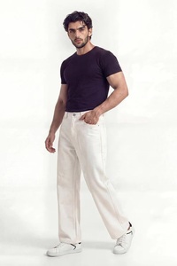 Jean baggy déchiré et vieilli en denim pour homme, style streetwear, avec effet délavé vintage et trous - Product Image 3