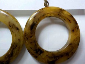 Pendientes de Resina Ligeros y Modernos, Pendientes Circulares de Resina Hechos a Mano, Inspirados en el Estilo Vintage - Product Image 5