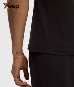 เสื้อกล้ามออกกำลังกายผู้ชาย XEEP Factory Direct Sales รุ่น XC-GTT-16 คุณภาพสูง ระบายอากาศได้ดี แห้งเร็ว ผ้าถัก 100% คอตตอน คอกลม - Product Image 4