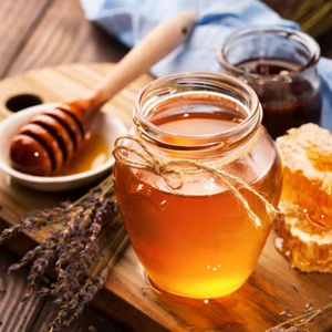Miel de moutarde de qualité supérieure, grade A+, 100% naturel, jaune clair, miel naturel indien HP Valia, durée de conservation de 24 mois, conditionnement en bouteille - Product Image 1