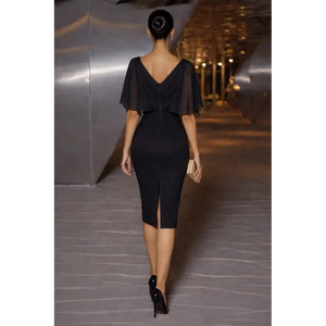 Robe moulante mi-longue élégante noire à manches cape drapées - Product Image 4