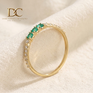 Luxury 14KT Solid Yellow Gold Lab Grown <b>Diamond</b> <b>Ring</b> With Colombian Emerald Minimalist Anniversary Fine Jewelry for Women - Product Image 4