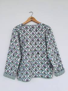 Veste en coton imprimé à la main à motifs floraux verts pour femmes Prairie Chic, col en V, manches longues, respirante, réversible, style bohème - Product Image 4